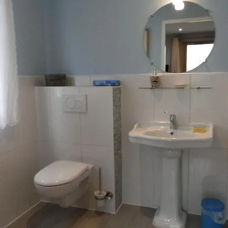 فندق مبيت وإفطار Des Bords De Seine 3*